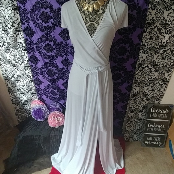 White goddess maxi dress 1X - Picture 8 of 8